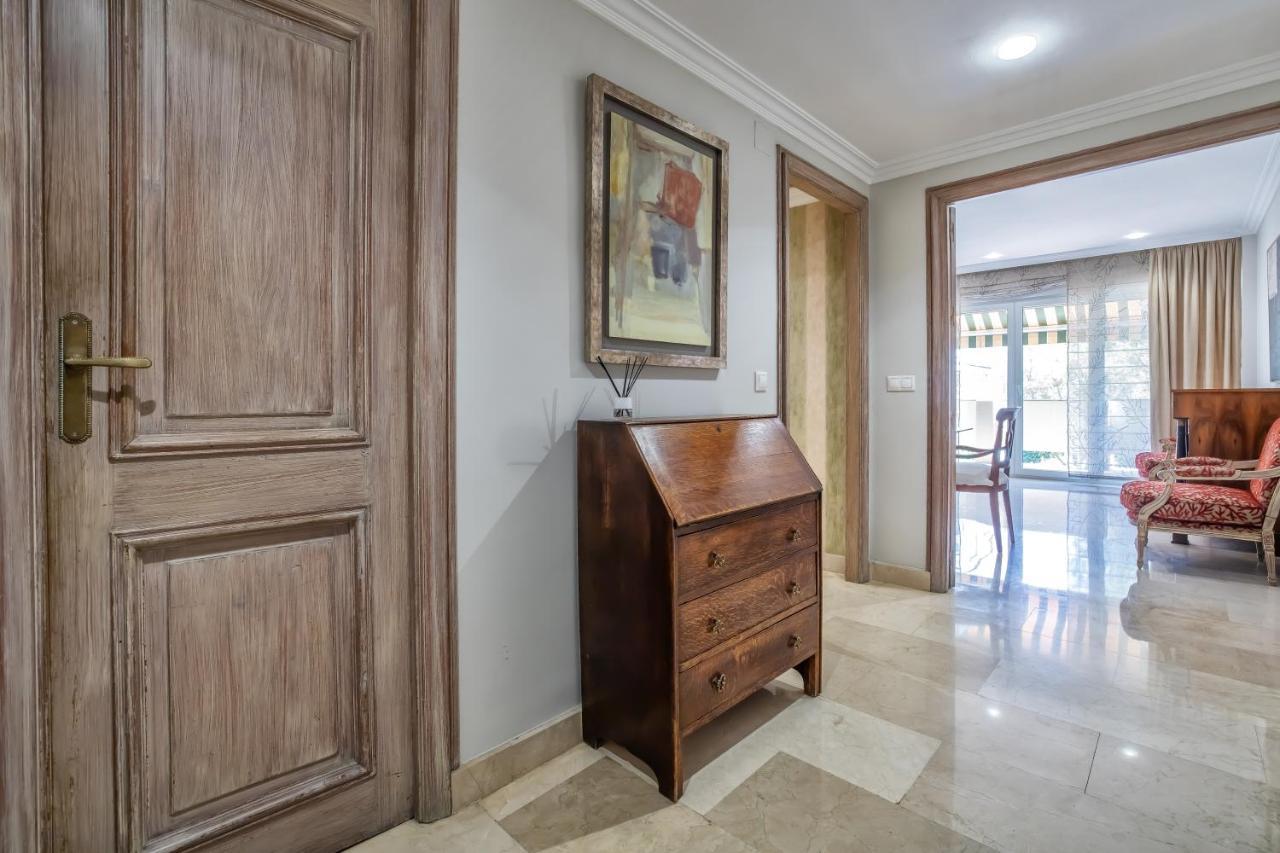 Apartamento Los Tilos & Parking & Piscina Кордова Екстер'єр фото
